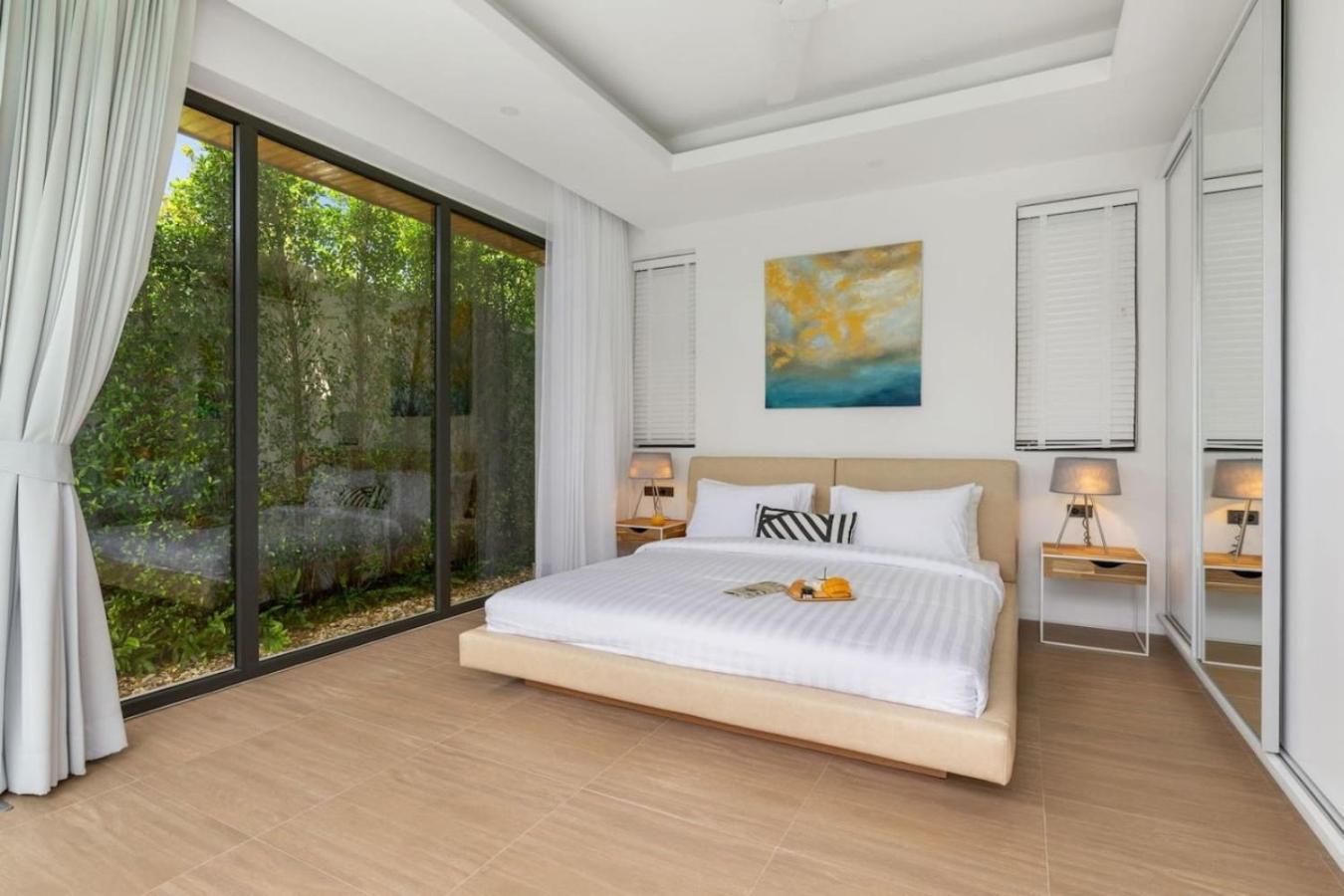 Private And Serene Bali Style Pool Holiday home *